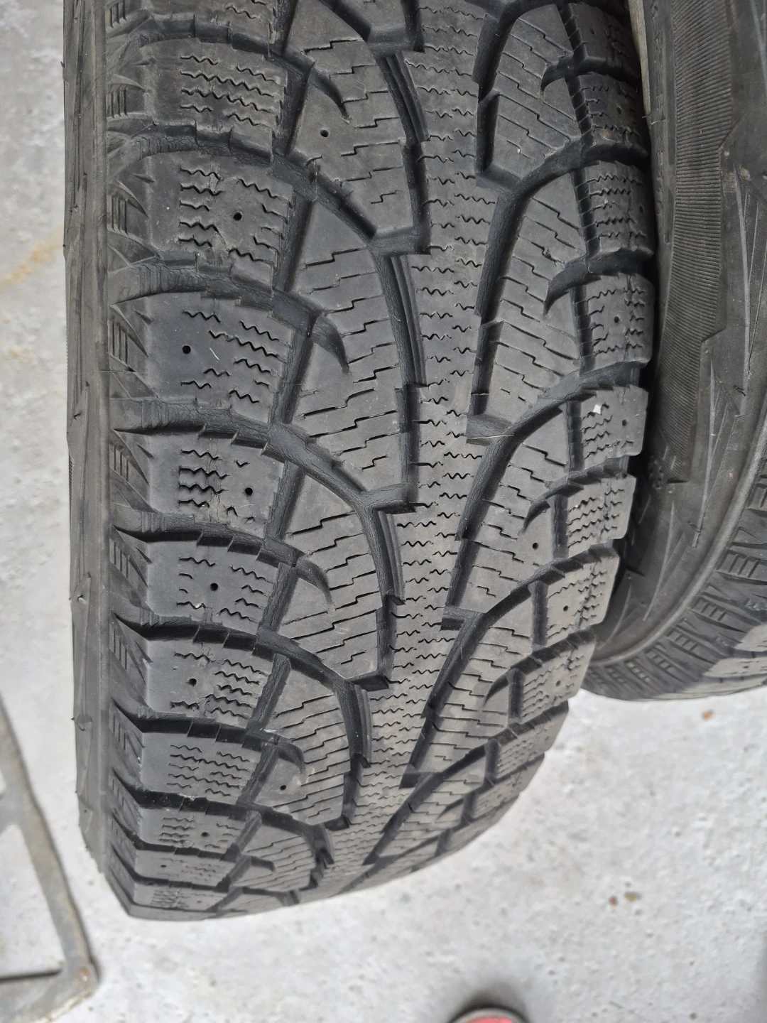 Set of 4 Winter Tires on Rims - photo 5