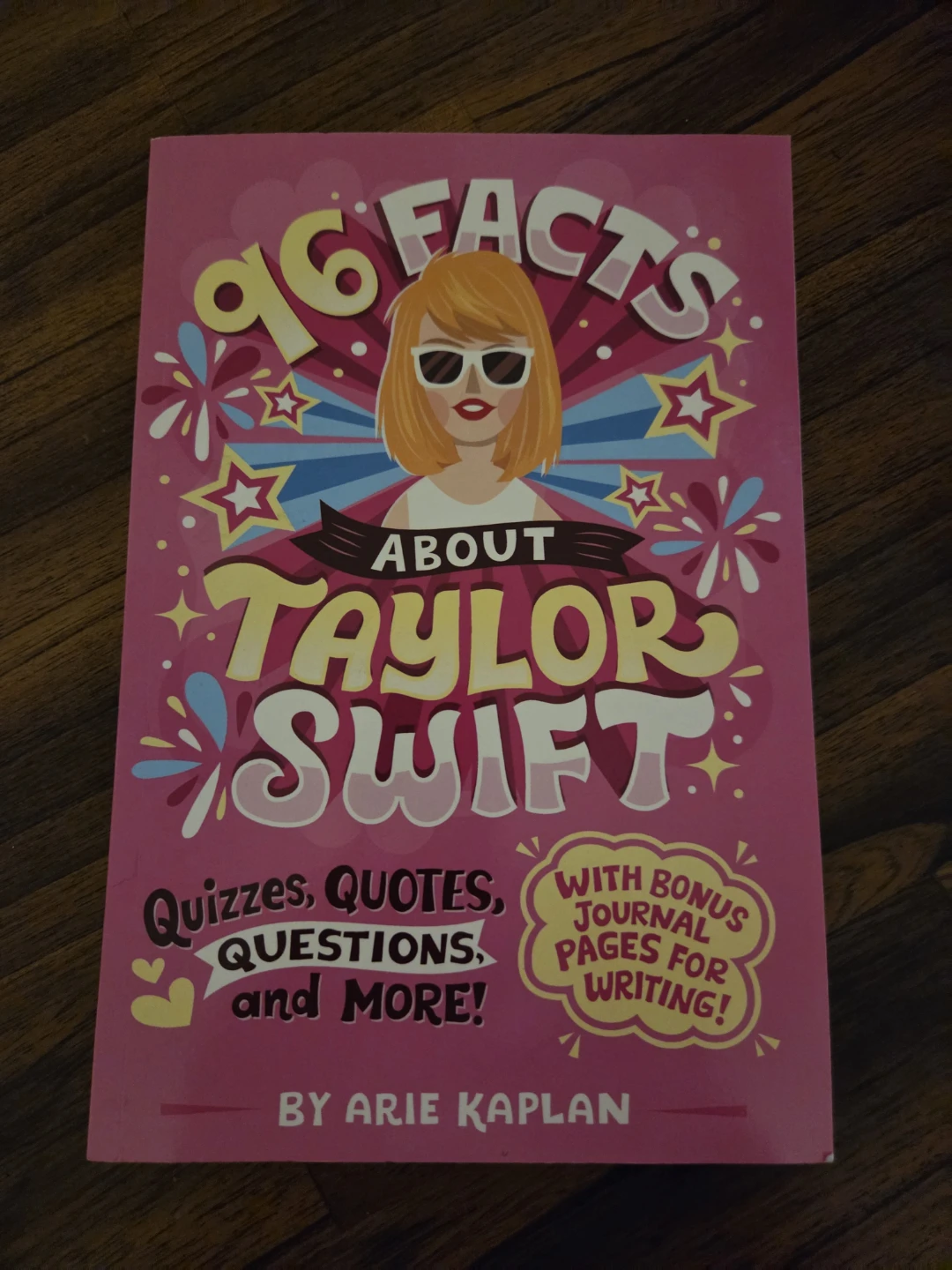 96 Facts About Taylor Swift by Arie Kaplan