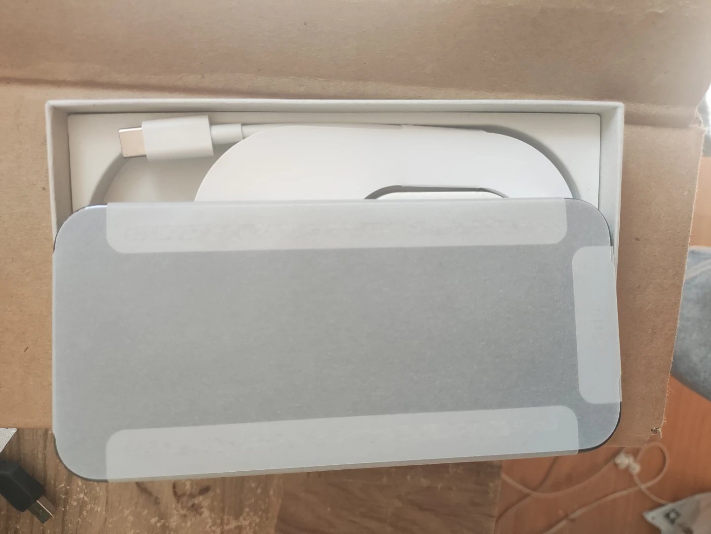 Google Pixel 10 Pro 1TB Smartphone - photo 3