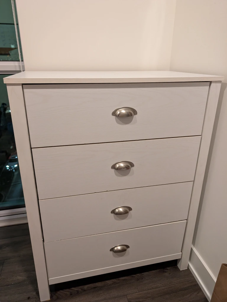 White 4-Drawer Dresser