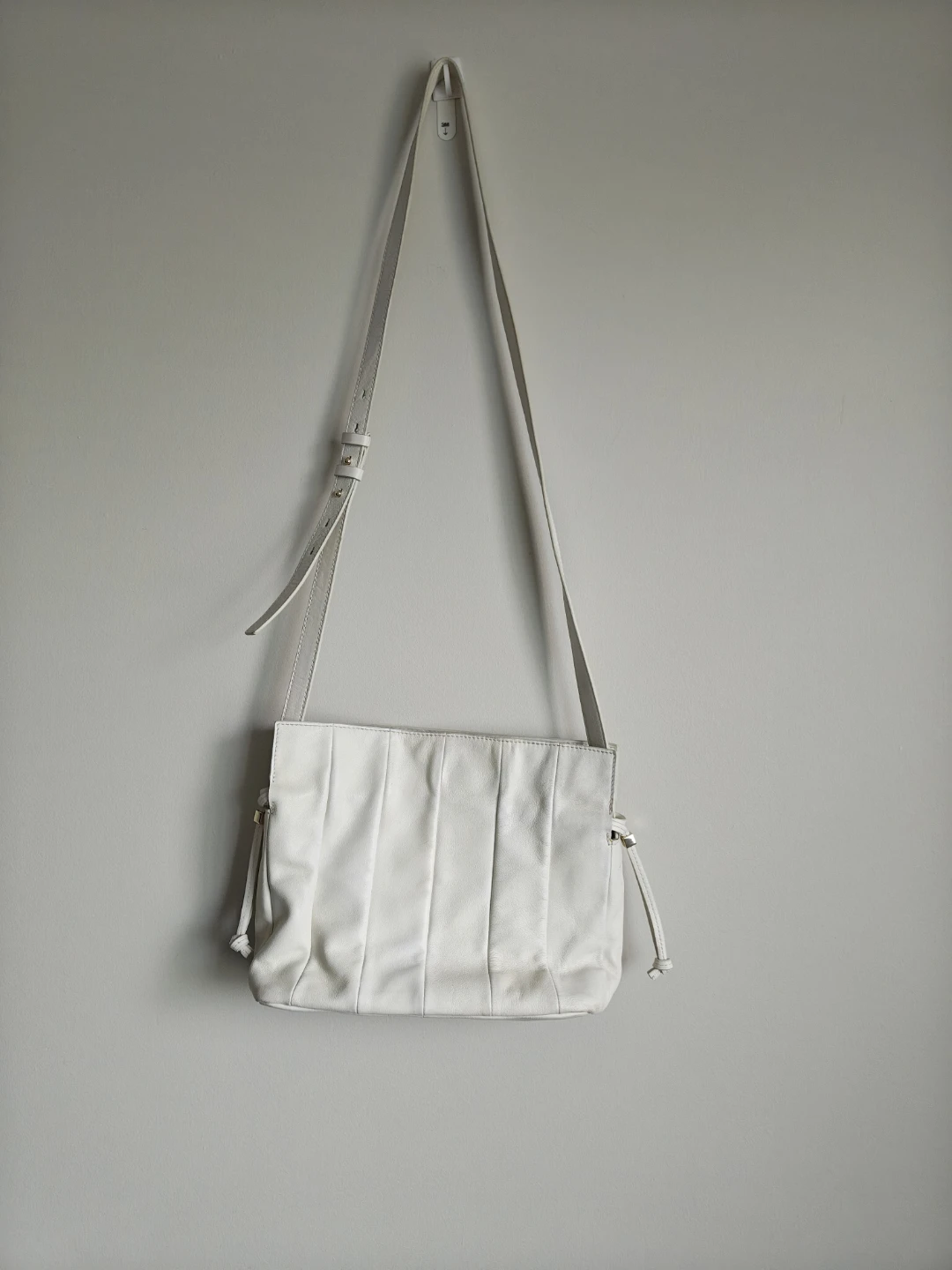 Vince Camuto White Leather Crossbody Bag - photo 2
