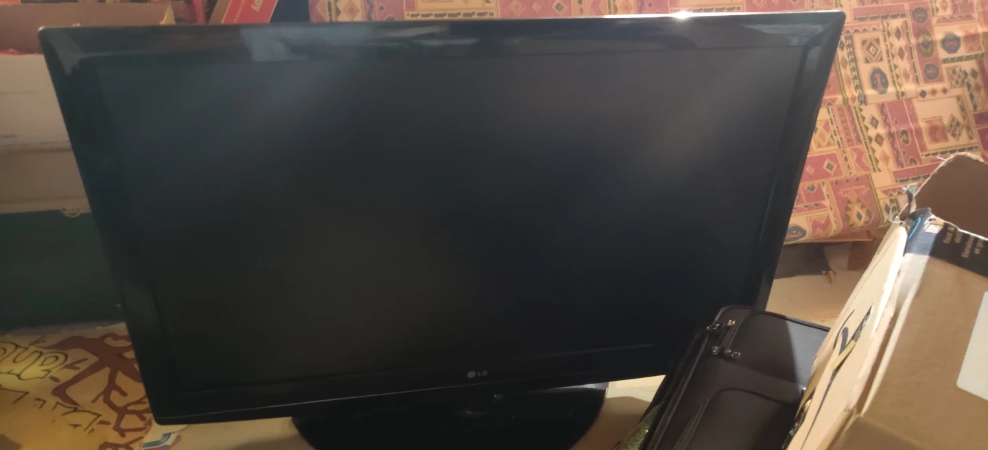 Lg tv 48 inches - photo 2