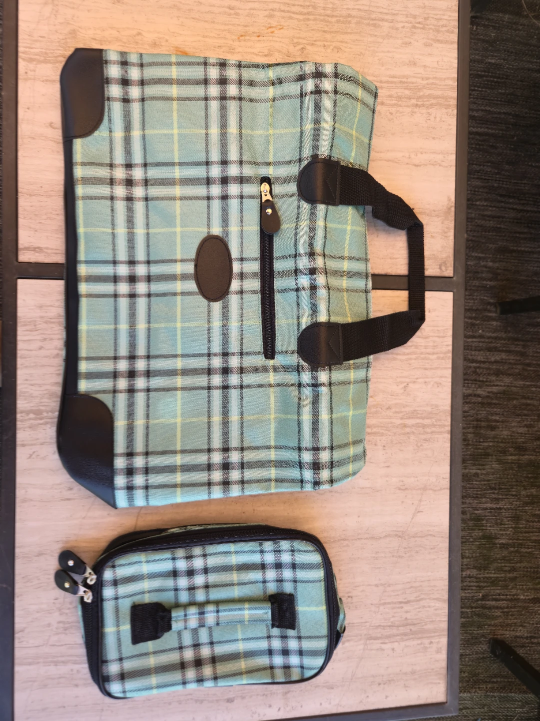 Plaid Tote Bag with Matching Organizer Case - photo 2