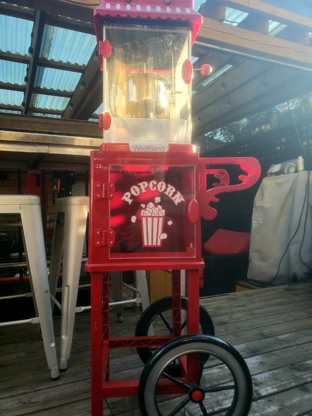WestBend Popcorn Machine with Cart - Cinema Quality - photo 2
