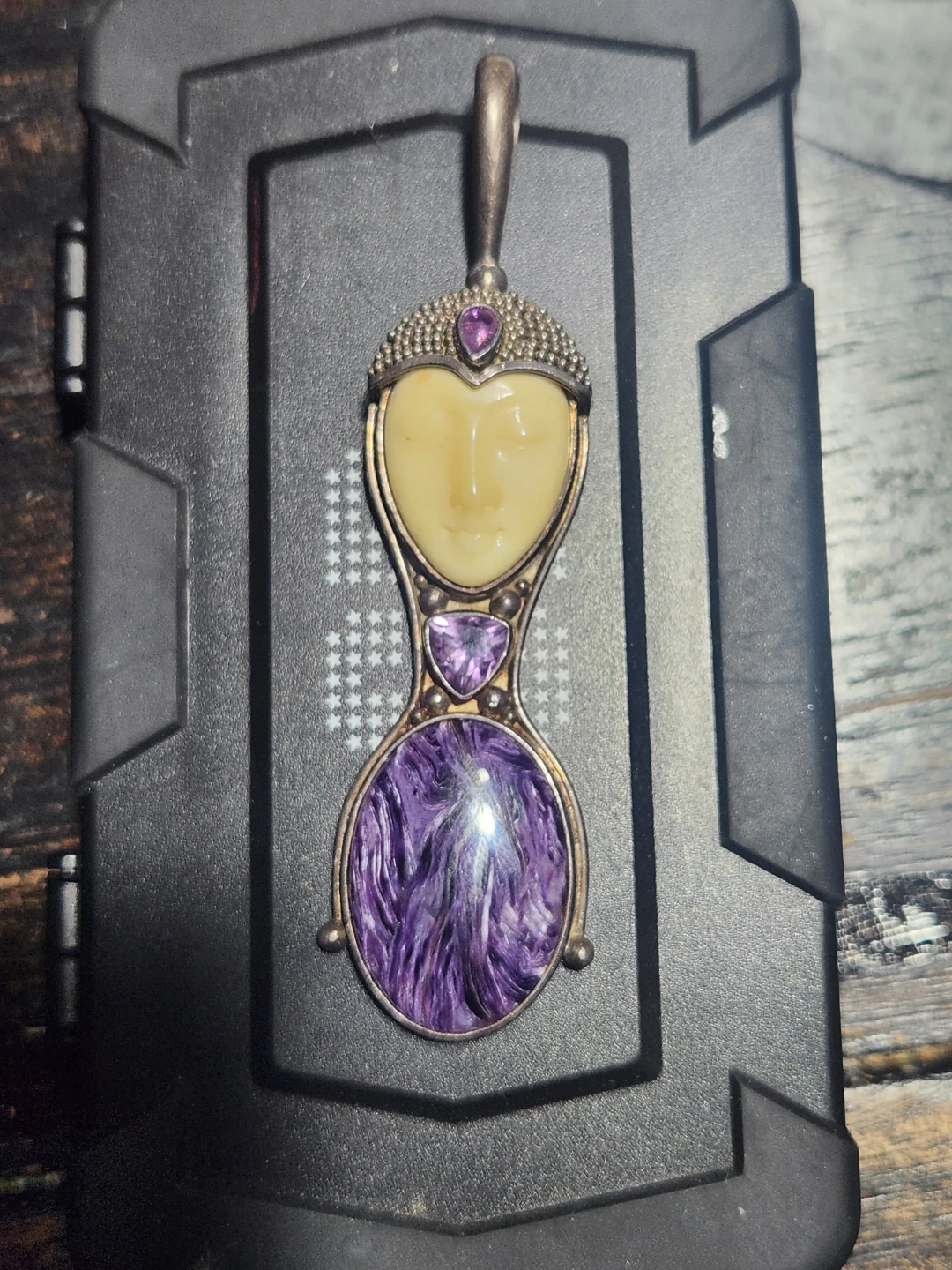 Sajen 925 Sterling Silver Charoite & Face Pendant