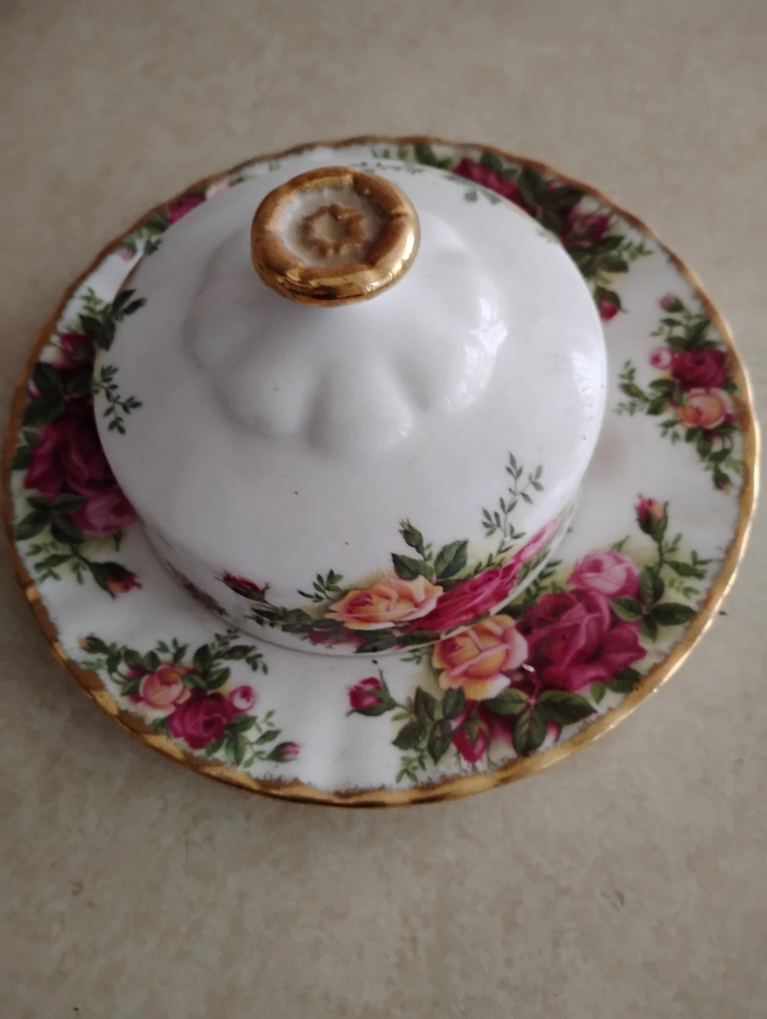 Royal Albert Old Country Roses Butter Dish