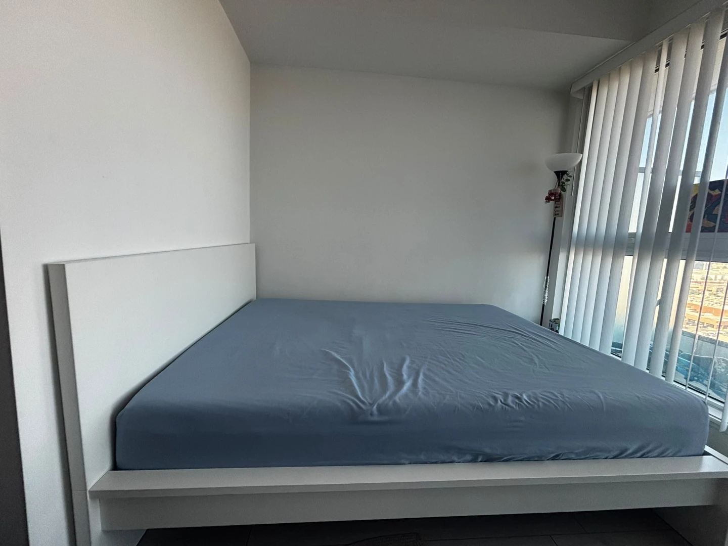 IKEA- MALM ( Bed Frame) + Matress (Queen size) - photo 2