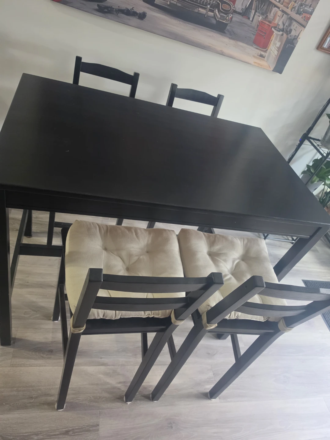 Black Bar Table and 4 Stool Chairs - photo 3