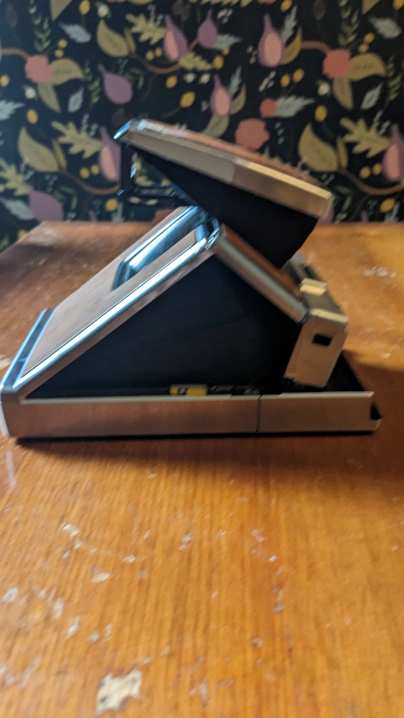 Polaroid SX-70 Land Camera - photo 2