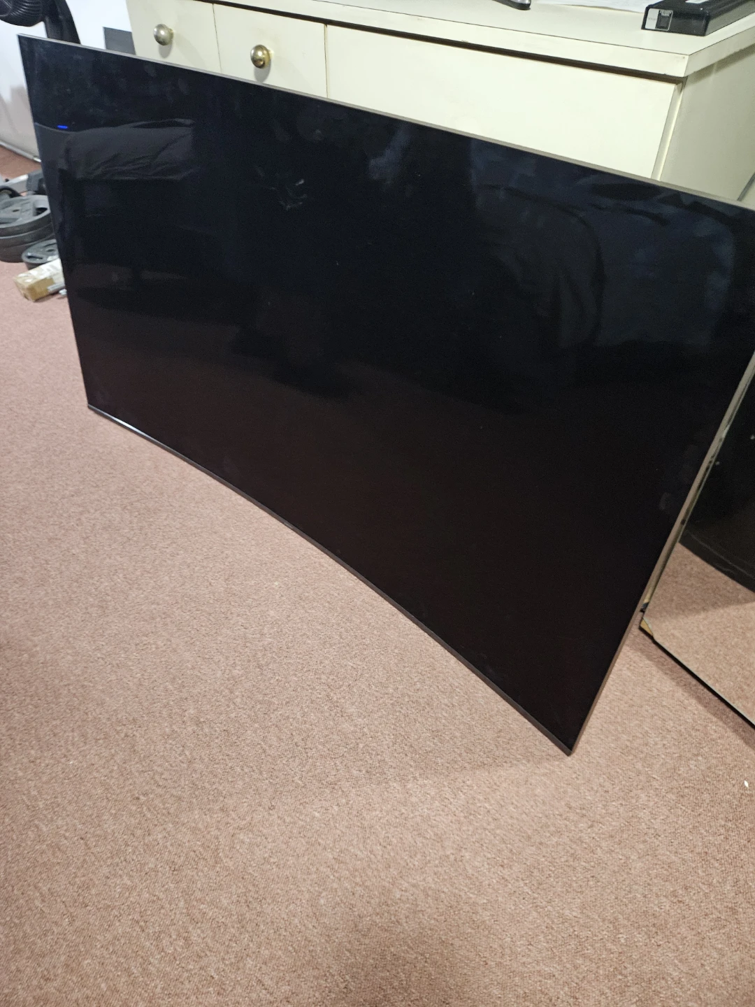 Samsung 65 inch 4k curved smart tv - photo 3