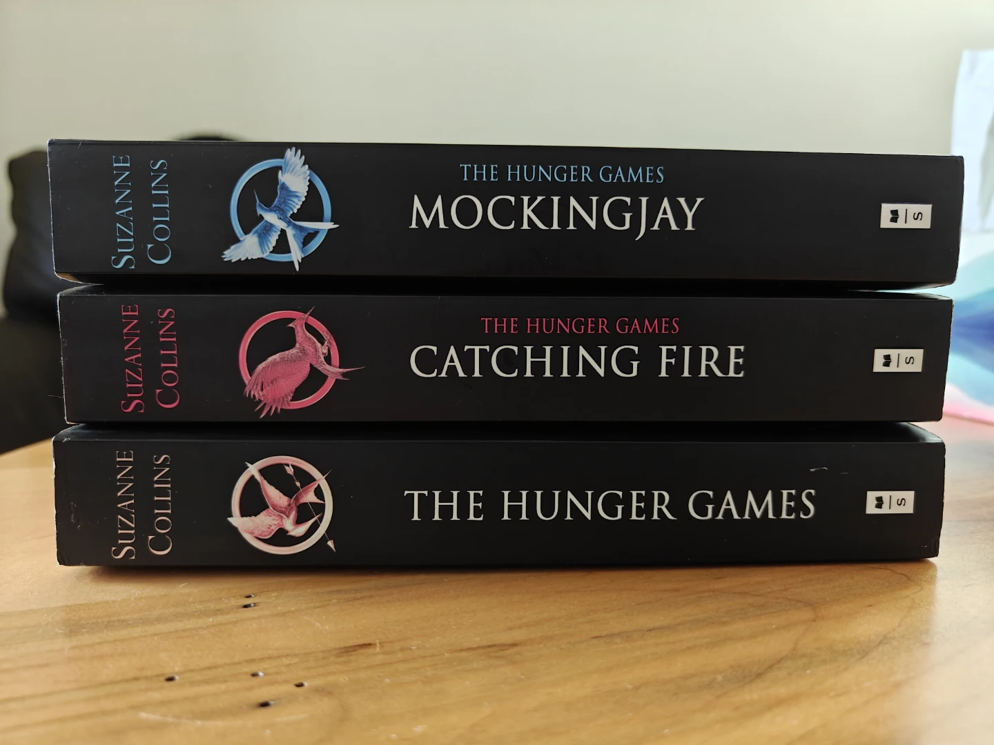 The Hunger Games Trilogy by Suzanne Collins - photo 3