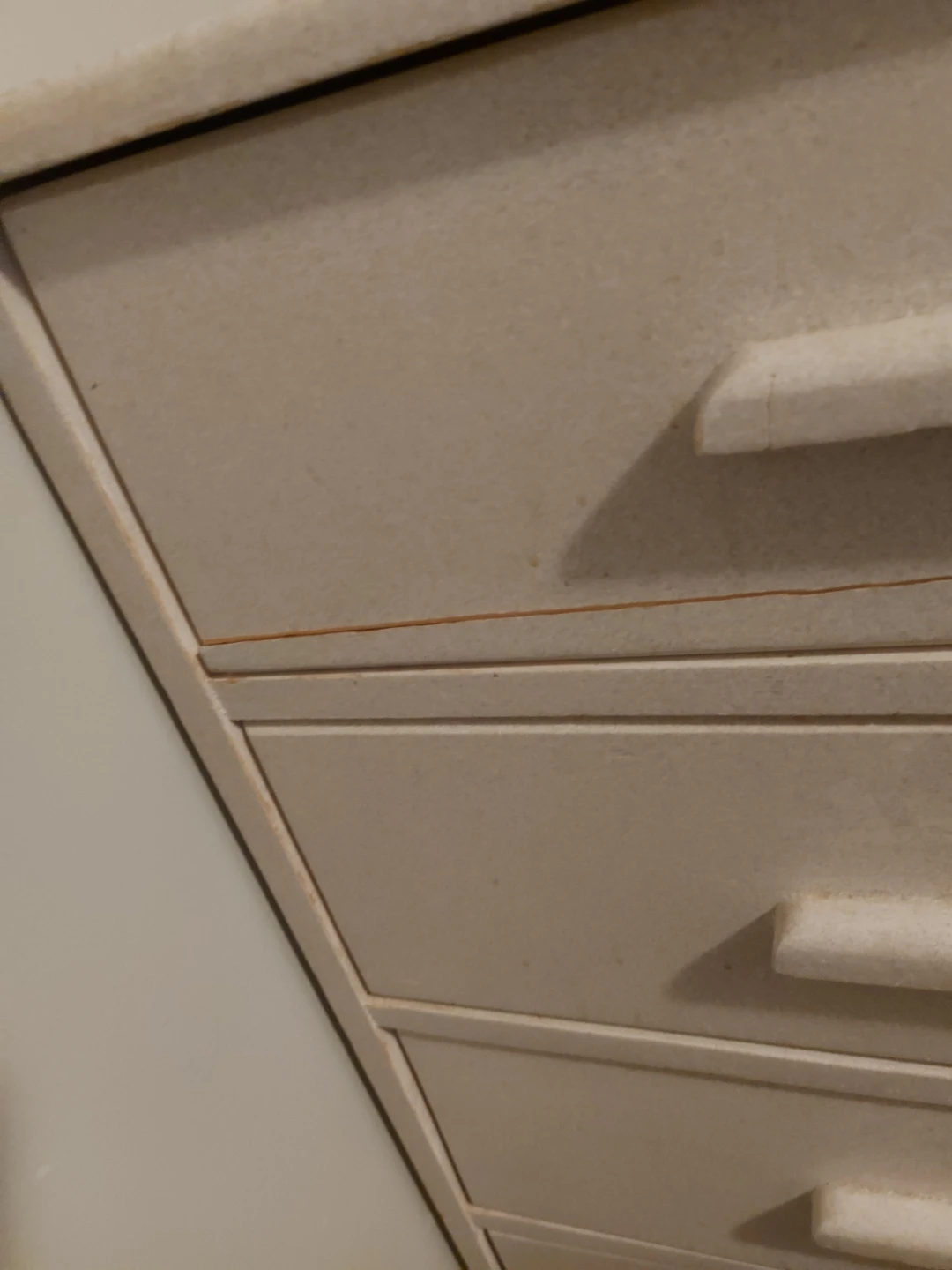 5-Drawer White Dresser - photo 4