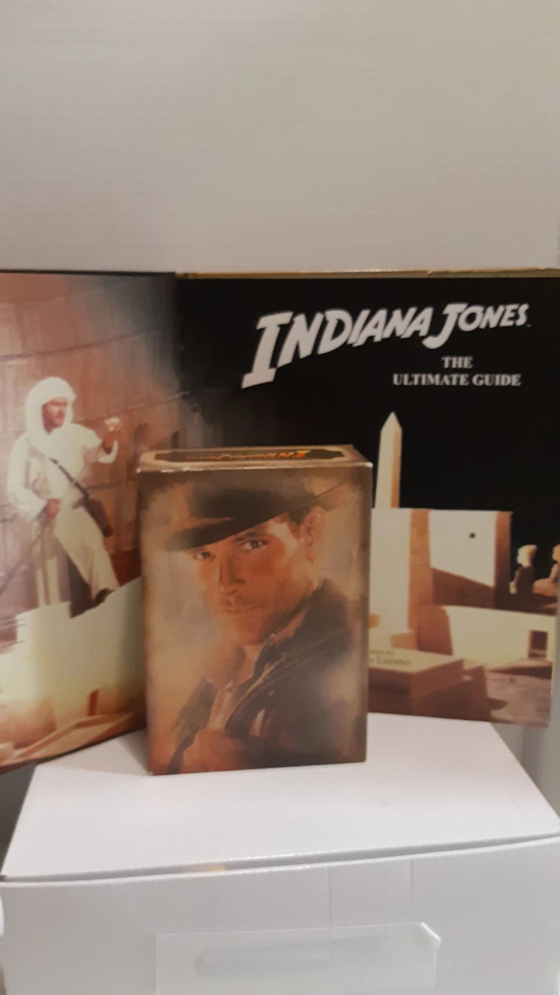 Indiana Jones DVD Collection and Ultimate Guide Book - photo 5