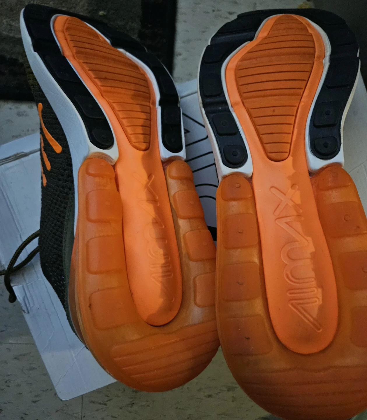 Nike Air Max 270 Olive and Orange - photo 3