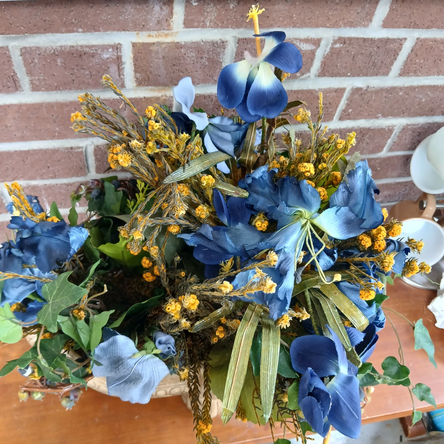 Artificial Floral Arrangement in Ceramic Footed Planter - photo 2