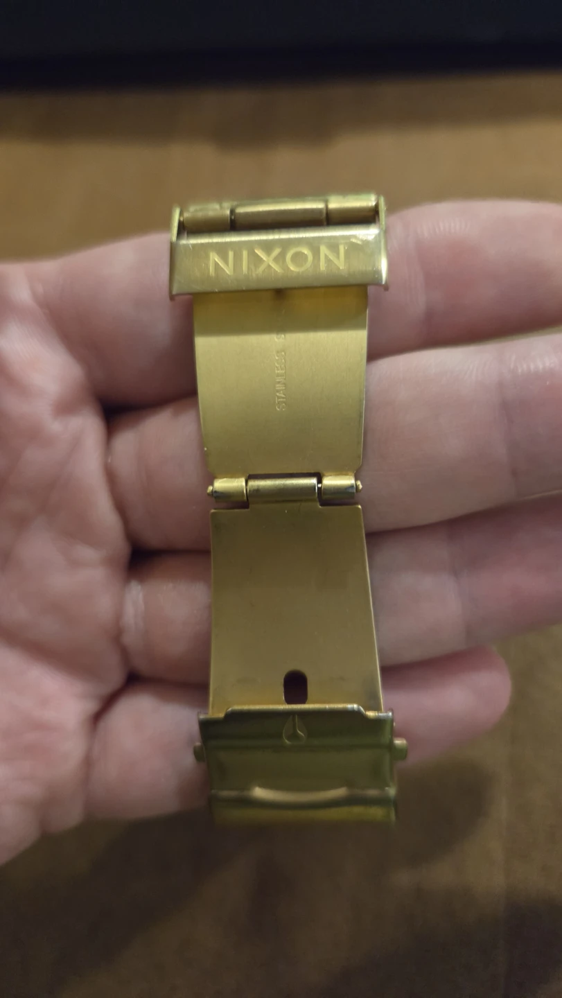 Nixon 51-30 Chrono Watch Gold Tone - photo 3