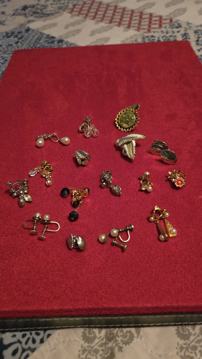 Assorted Vintage Earrings