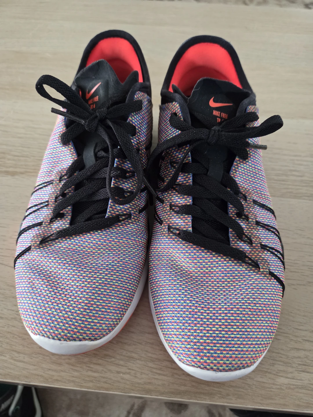 Nike Free TR 6 Multicolour Sneakers