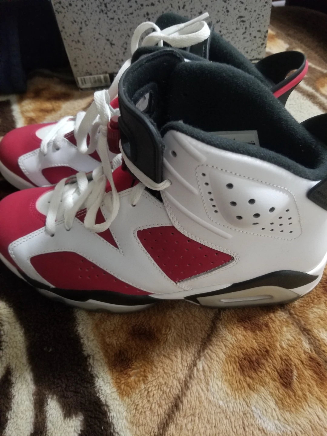Air Jordan 6 Carmine Sneakers - photo 3