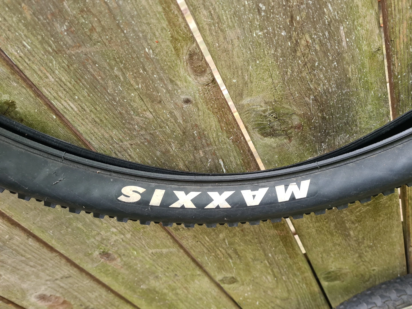 Maxxis Ikon 27.5 x 2.20 Mountain Bike Tire