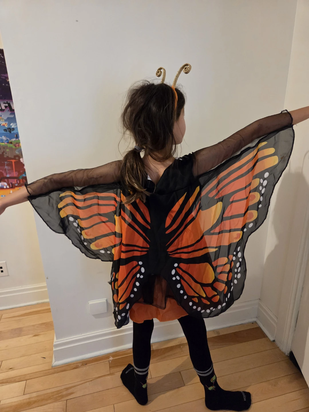 Child's Monarch Butterfly Costume - photo 2