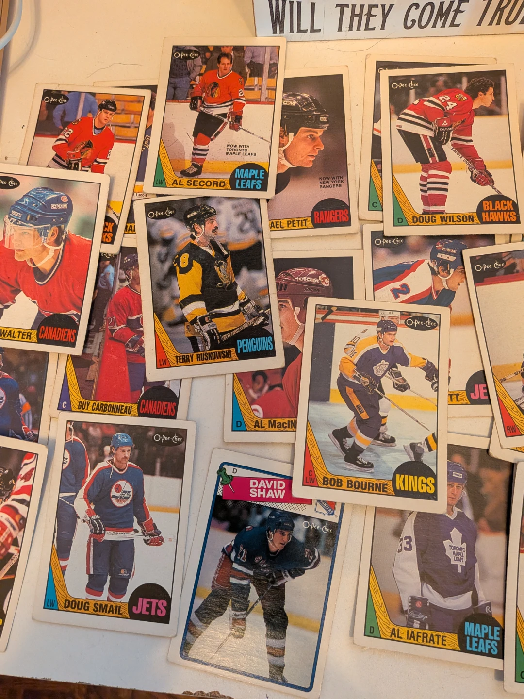 Collection of Vintage O-Pee-Chee NHL Hockey Cards - photo 4