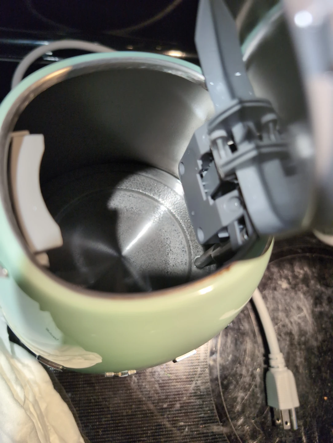Smeg Retro 50s Pastel Green Electric Kettle - photo 4