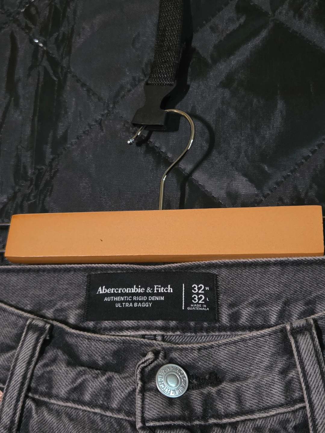 Abercrombie & Fitch Ultra Baggy Jeans - photo 3