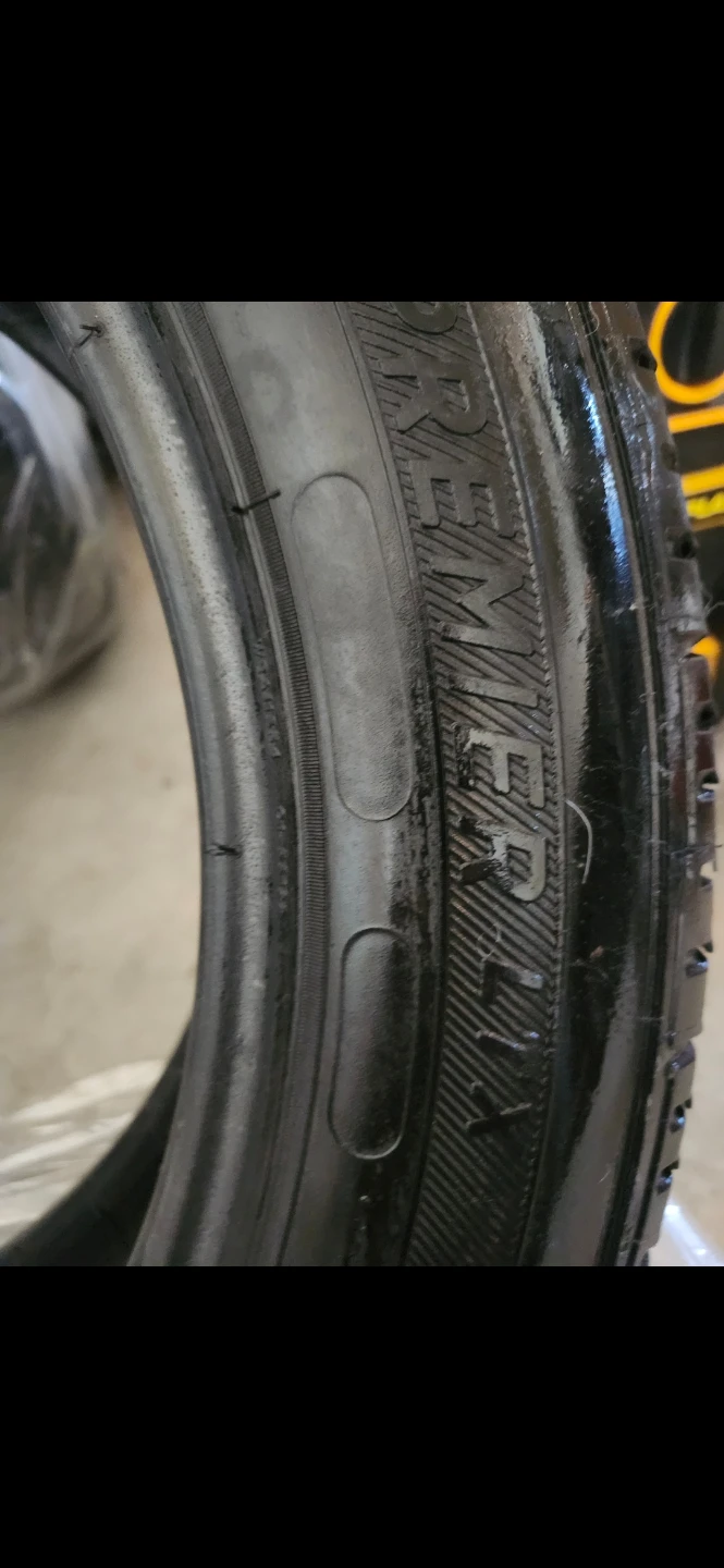 Set of 4 Michelin Premier LTX 235/55R20 Tires - photo 5