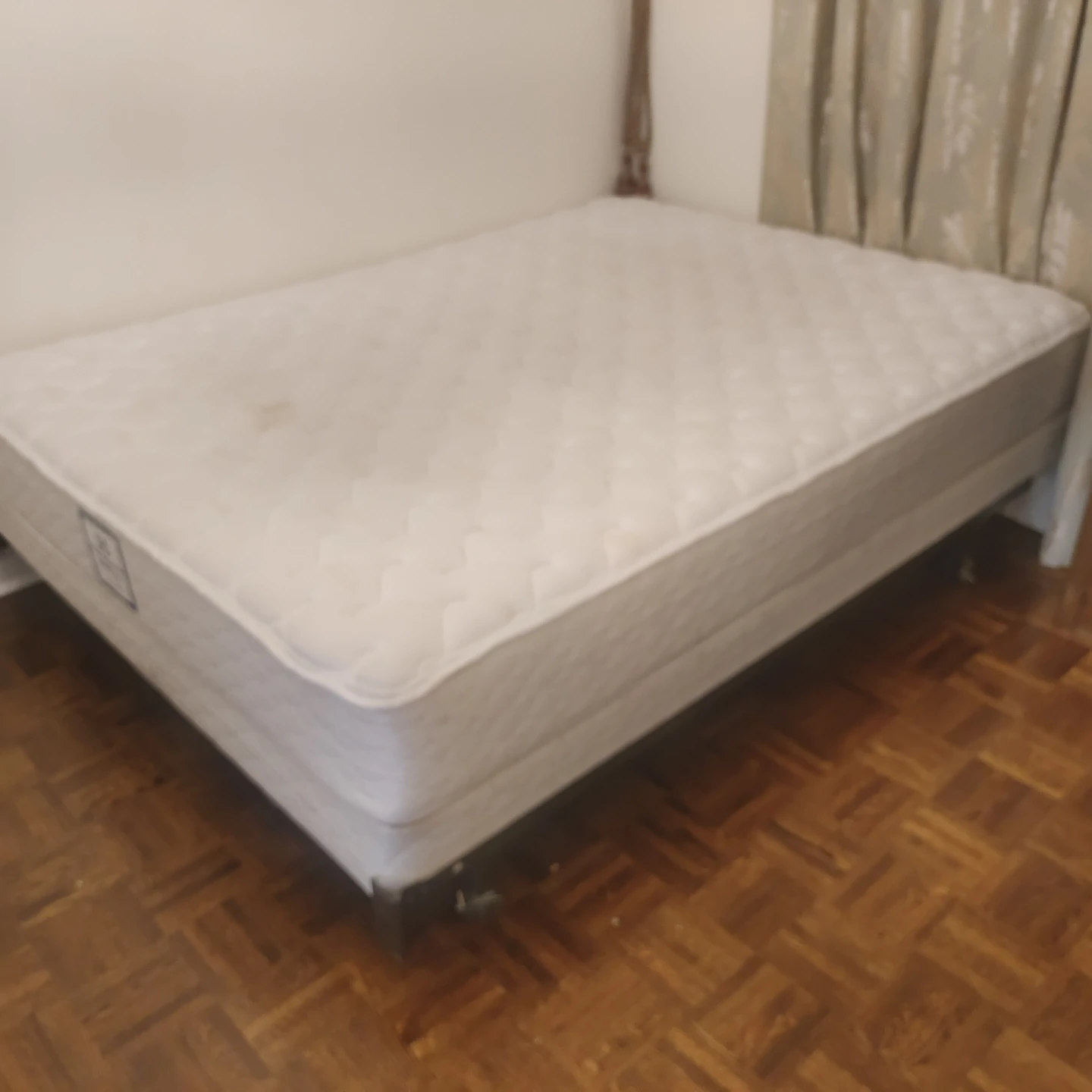 Queen Bed Frame+Box+Mattress - photo 2