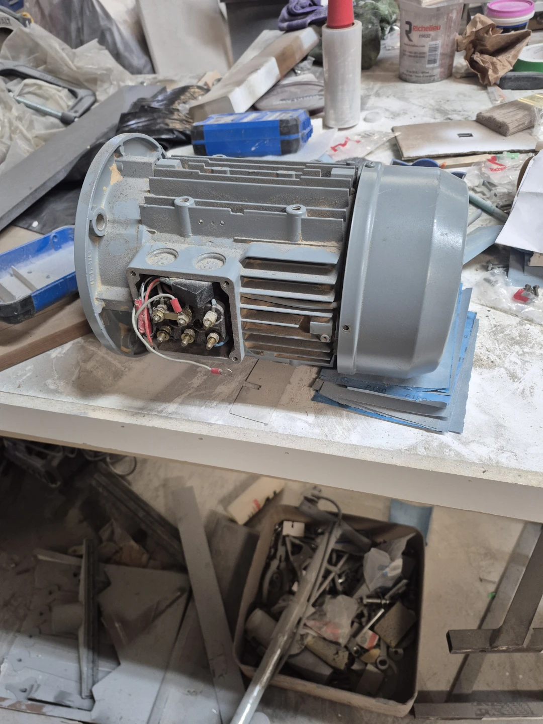 Electric motor