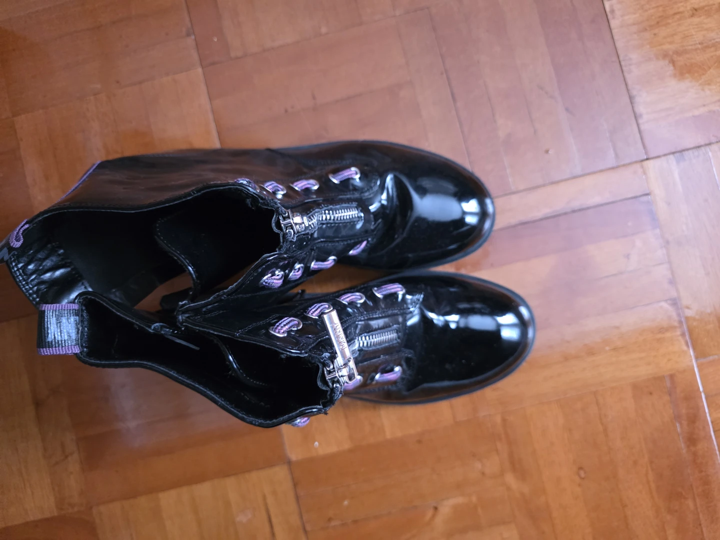 DKNY Black Patent Combat Boots - photo 3
