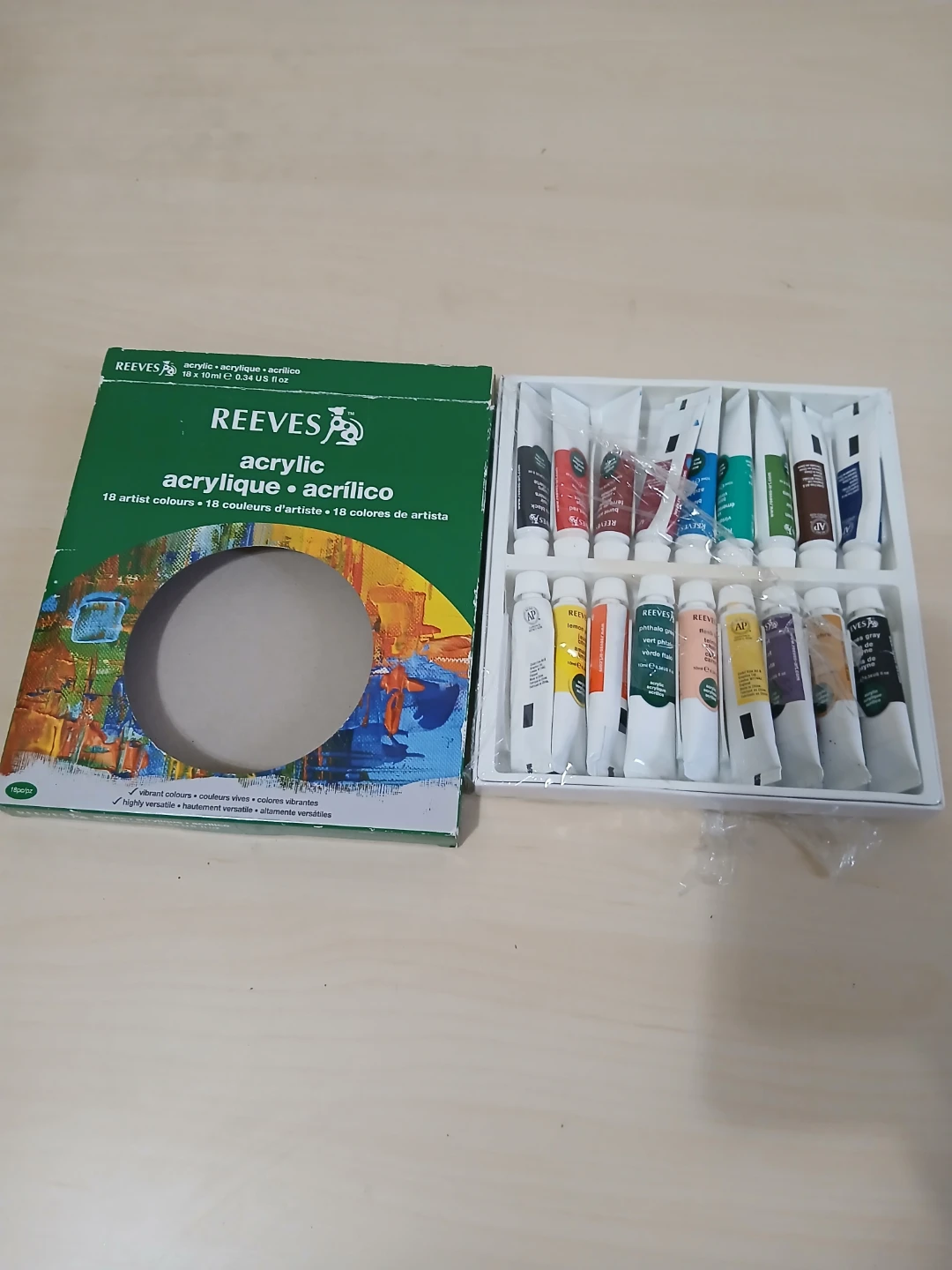 Reeves Acrylic Paint Set (18 Pieces)🏈