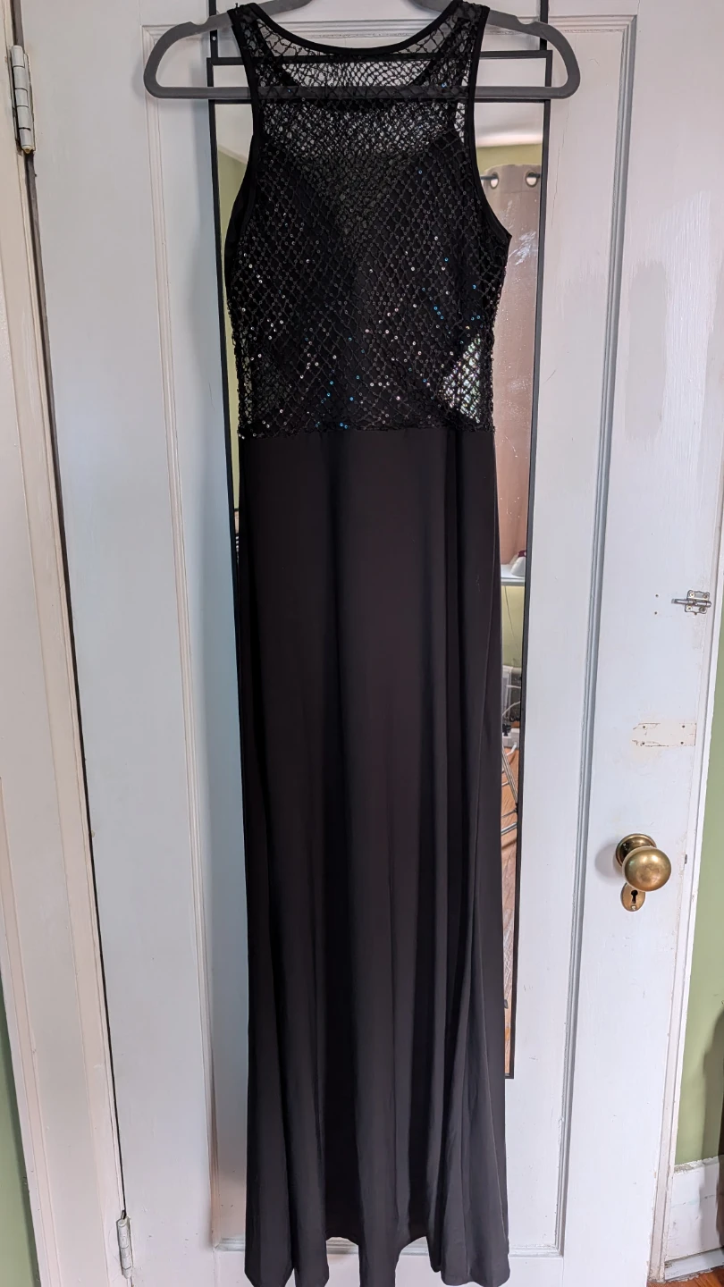 Black Evening Gown with Sequin Detail - photo 2