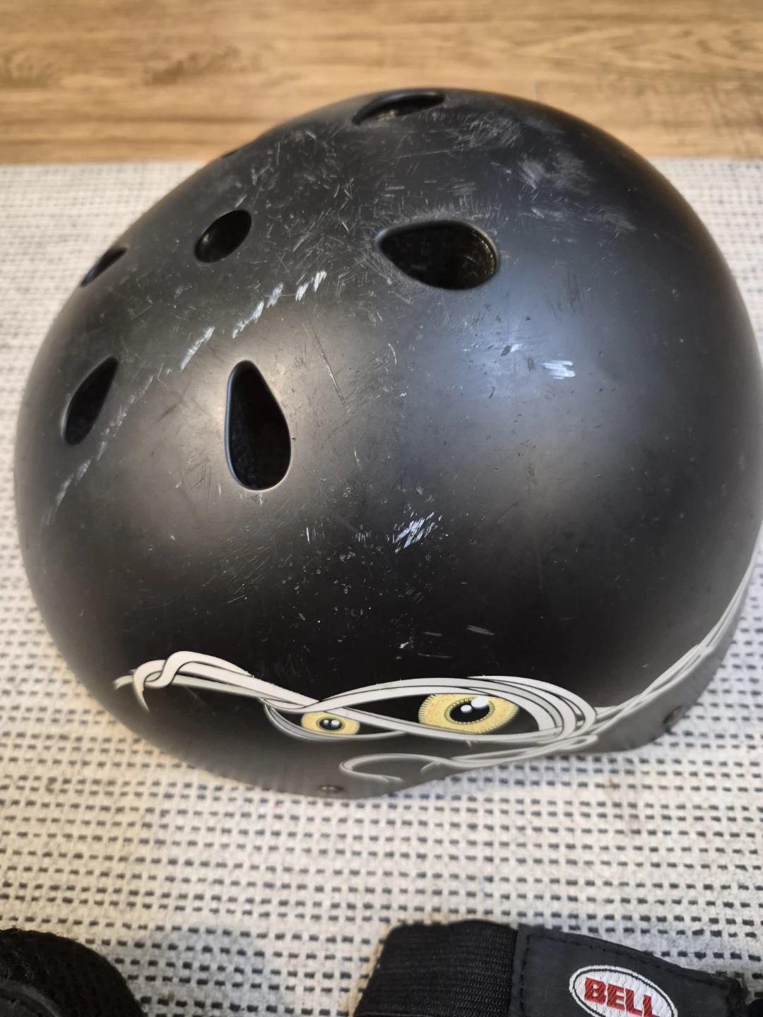 Kids Safety Helmet and Protective Gear Set - photo 4