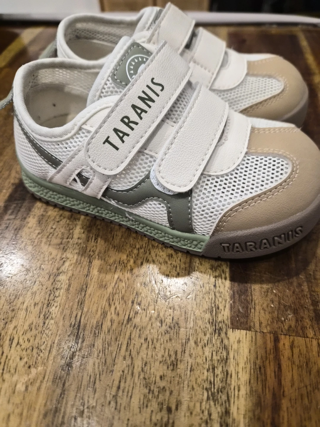 Taranis White & Tan Velcro Sneakers - Youth Size 8.5C