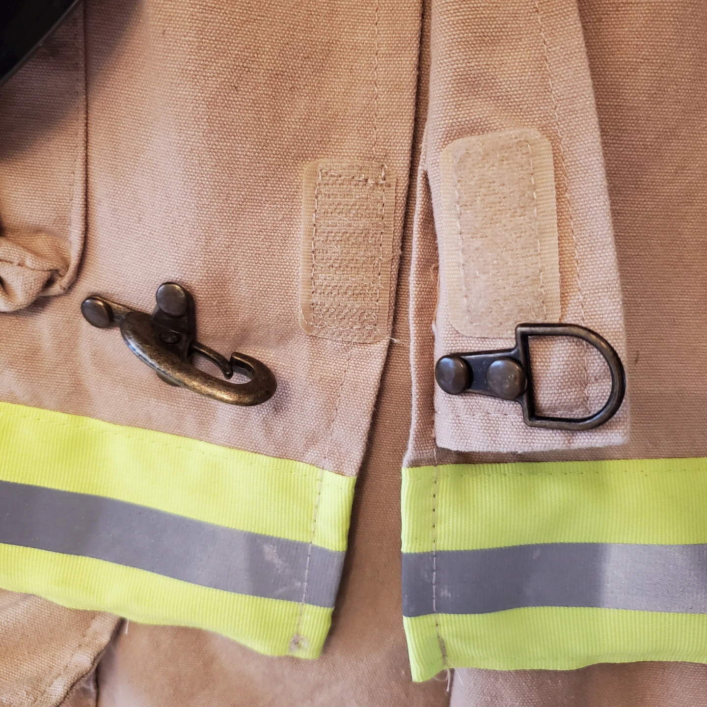Firefighter Costume, age 7-8 - Dress-Up/Halloween - photo 3