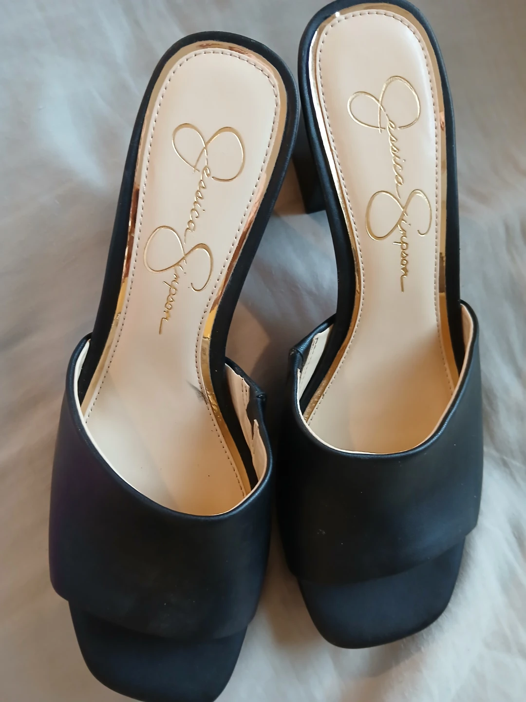 Jessica Simpson black heels size 8M - photo 3