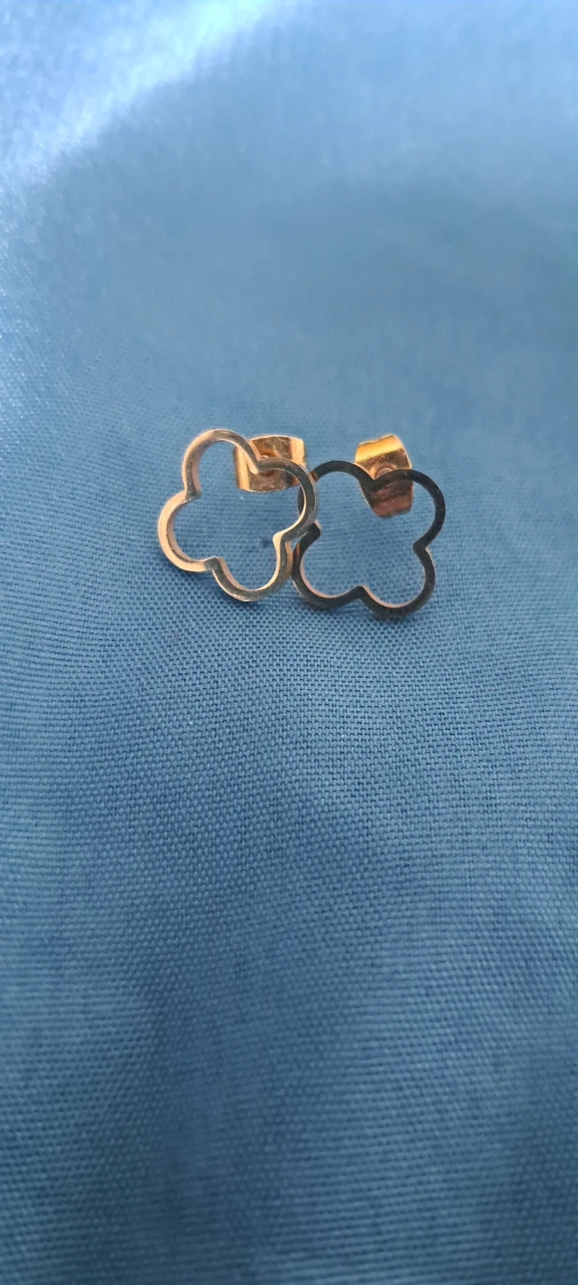 Trendy Jewelry -Excellent Condition - photo 4