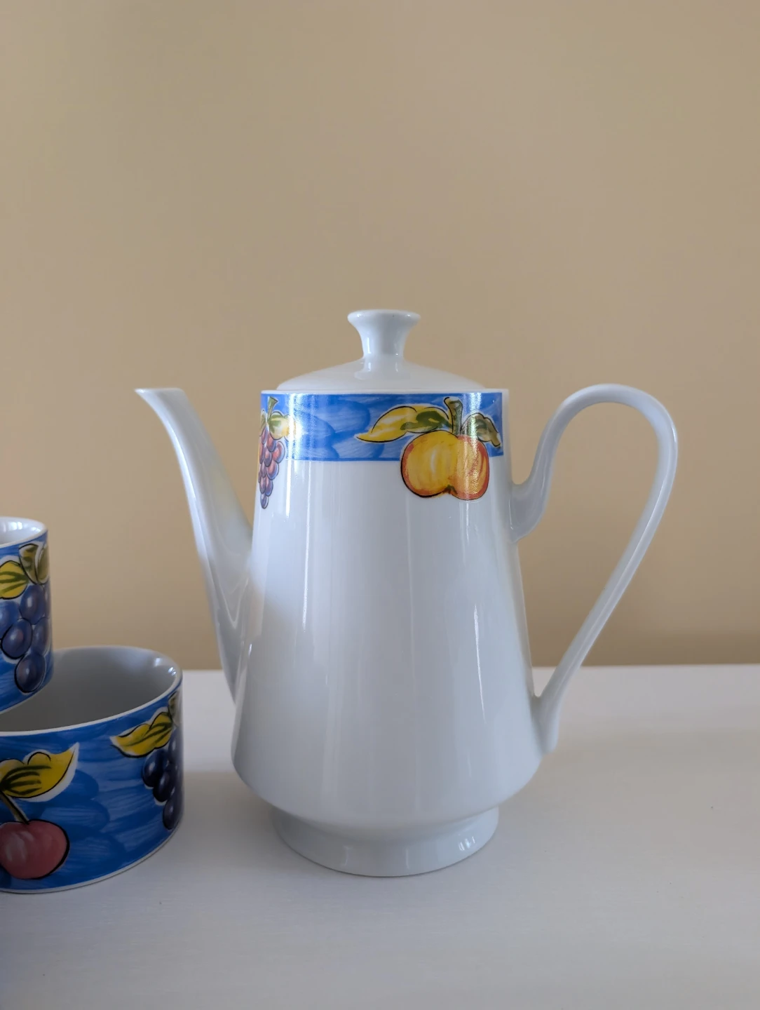 90s FRUIT PRINT CERAMIC TEA SET - photo 4