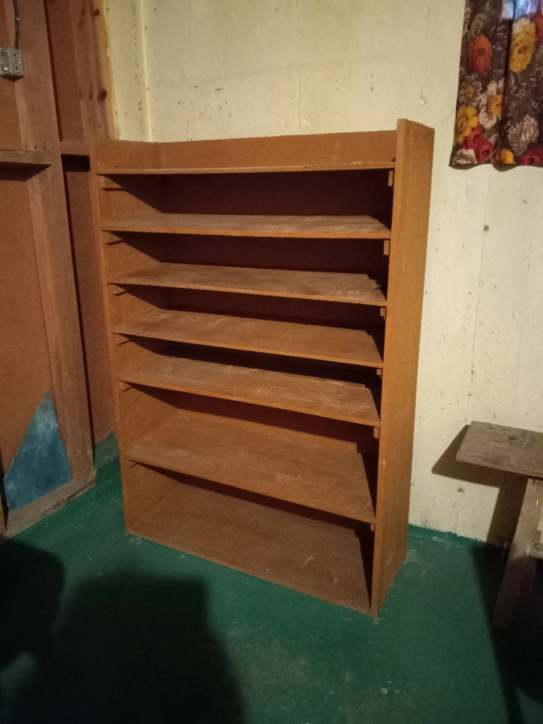 Wooden bookcases or shelving - photo 4