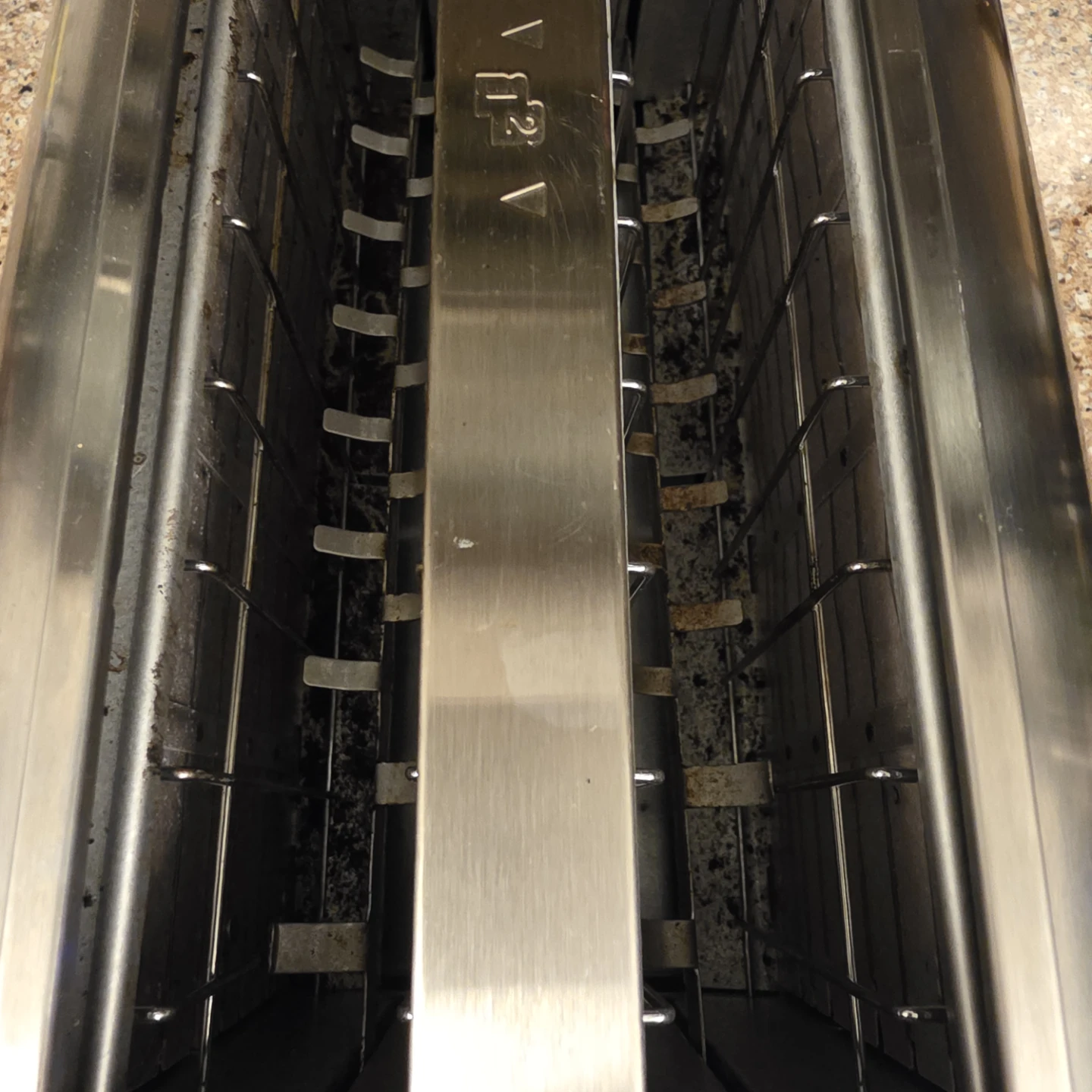 Cuisinart 2-Slice LONG SLOT Toaster (Model CPT-70) - photo 5