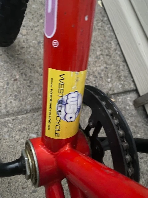 Red Miele Kids' Mountain Bike - photo 3