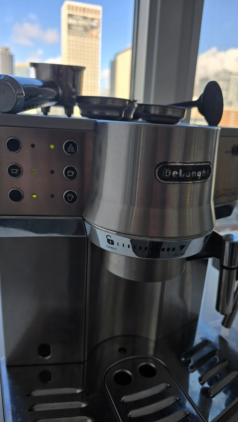 DeLonghi EC860 Automatic Cappuccino Espresso Machine - photo 4