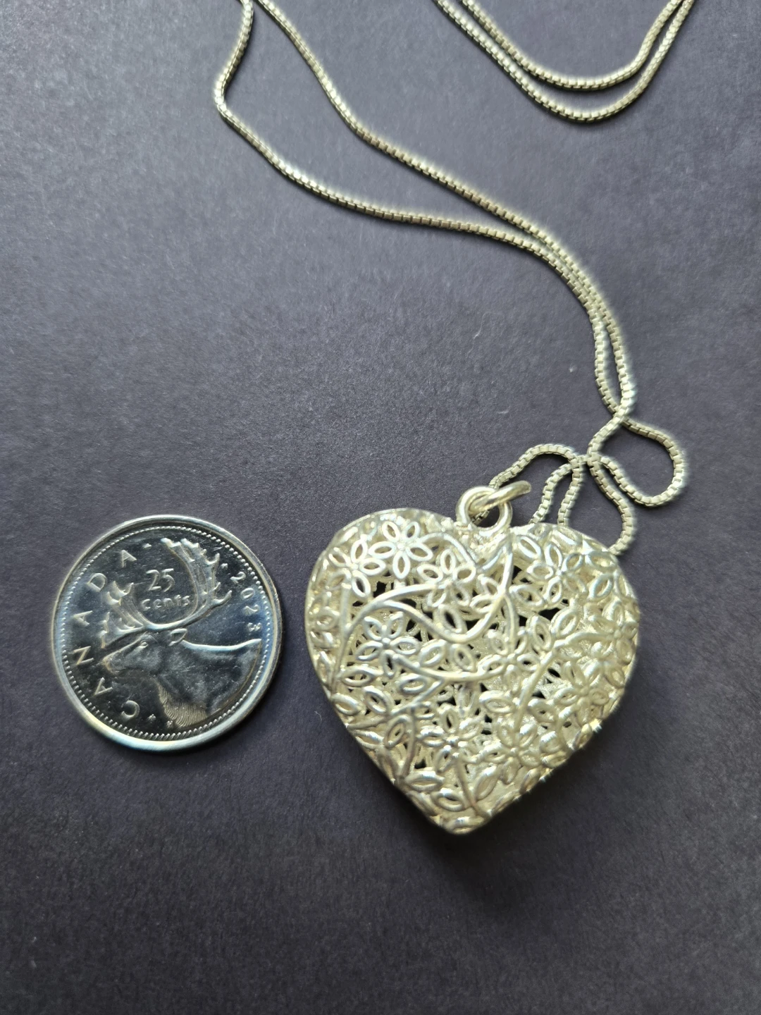 Silver-Tone Heart Pendant & Chain - photo 3