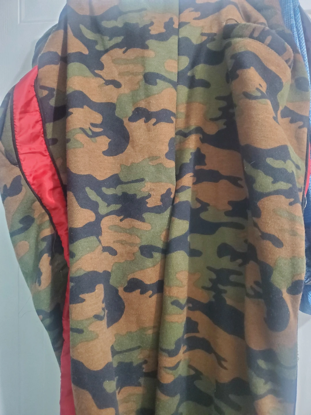 Camo Sweatpants with Red Details - photo 3