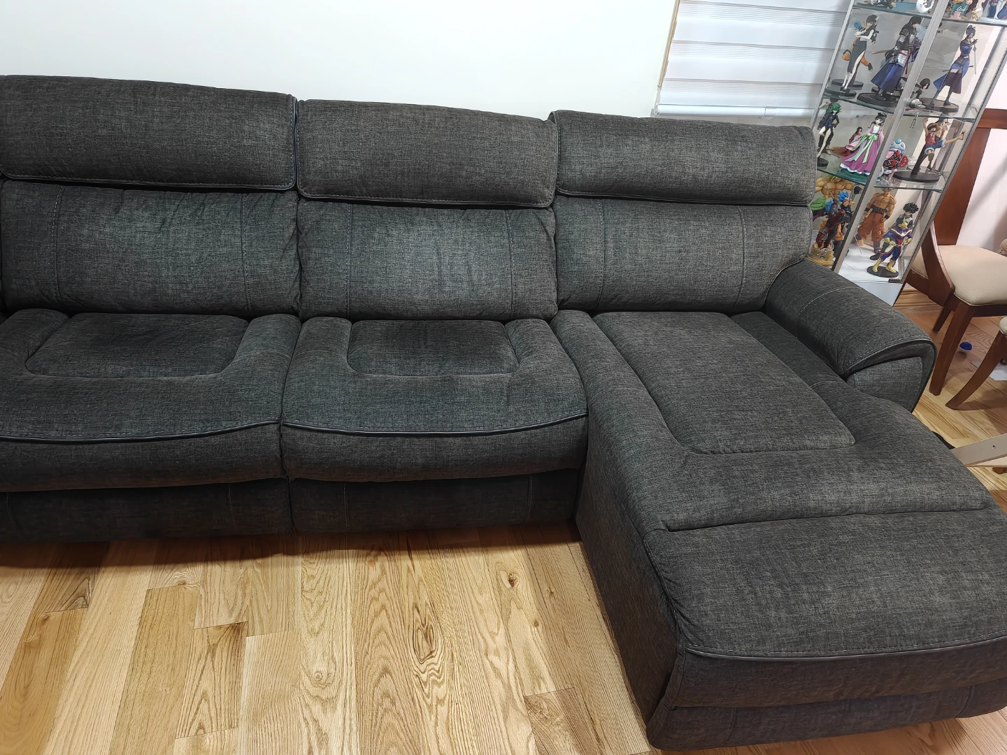 Dark Gray Reclining 7 piece Sectional Sofa
