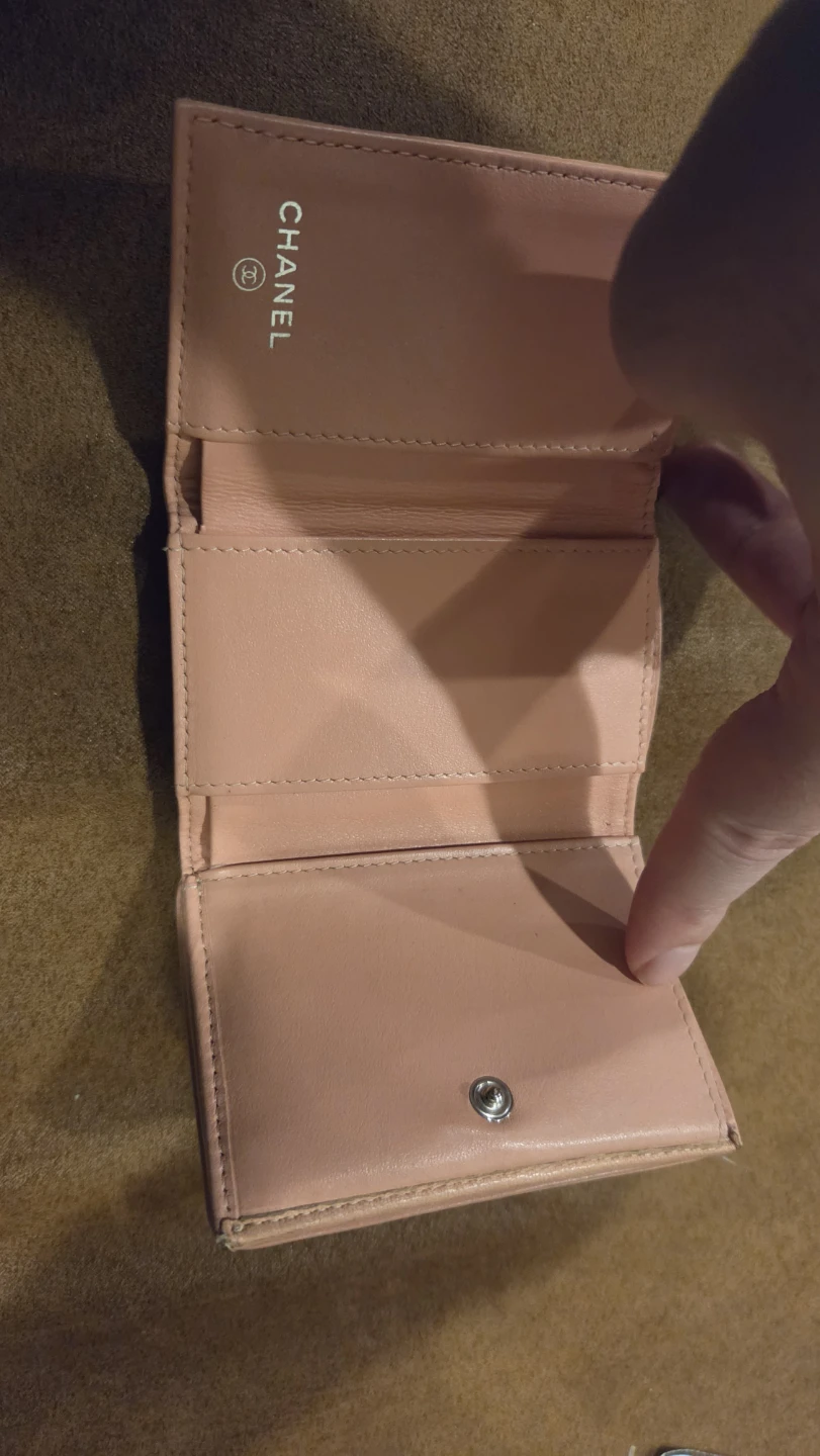 Chanel Camellia Tri-Fold Wallet - photo 3