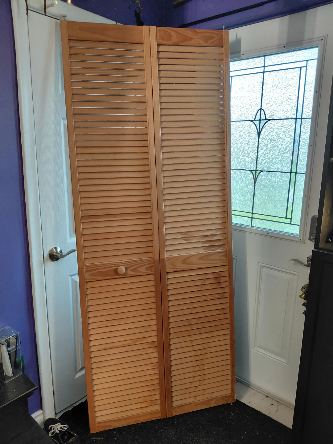 Natural Wood Louvered Bifold Closet Door