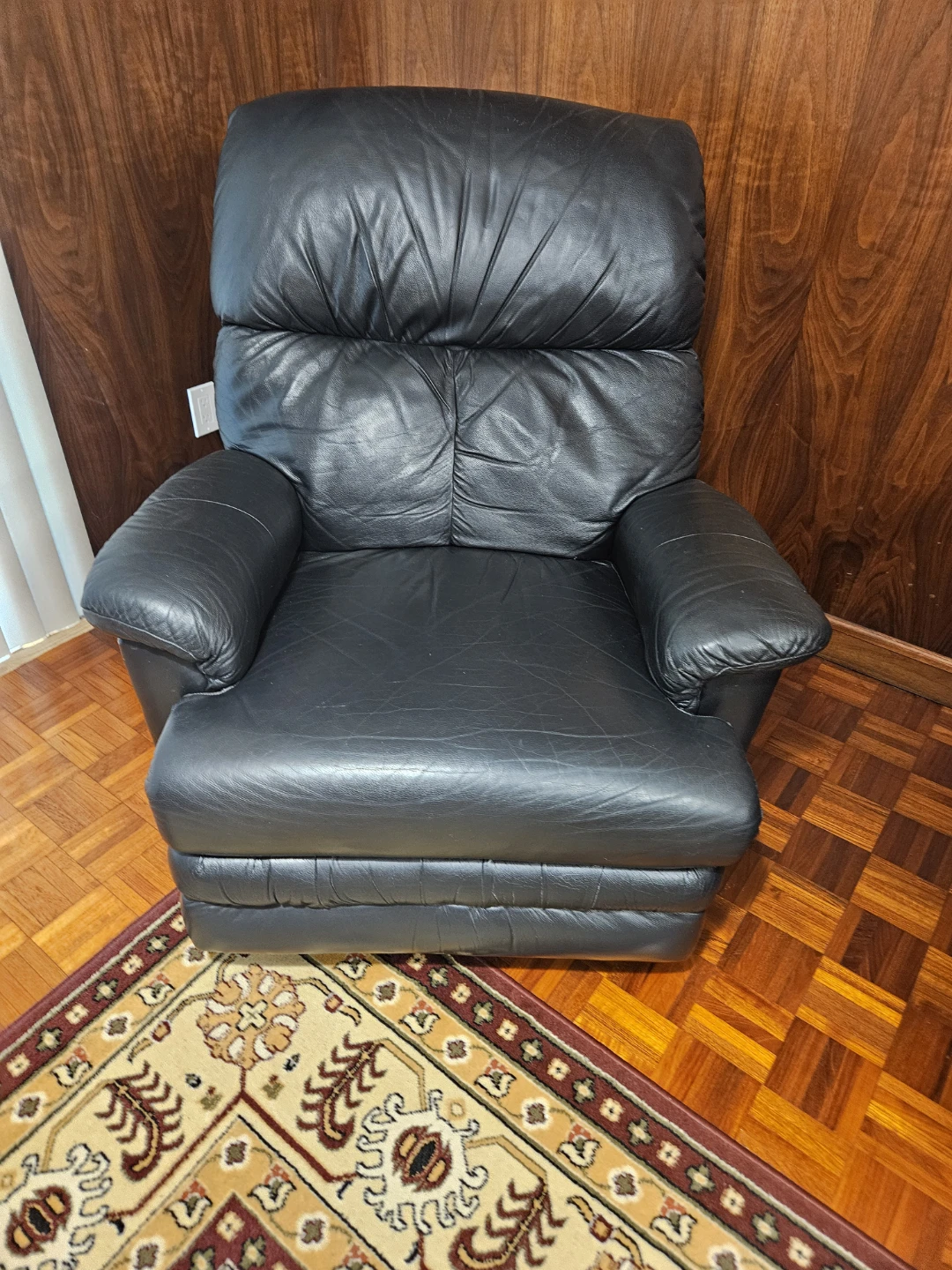 Black Leather Recliner